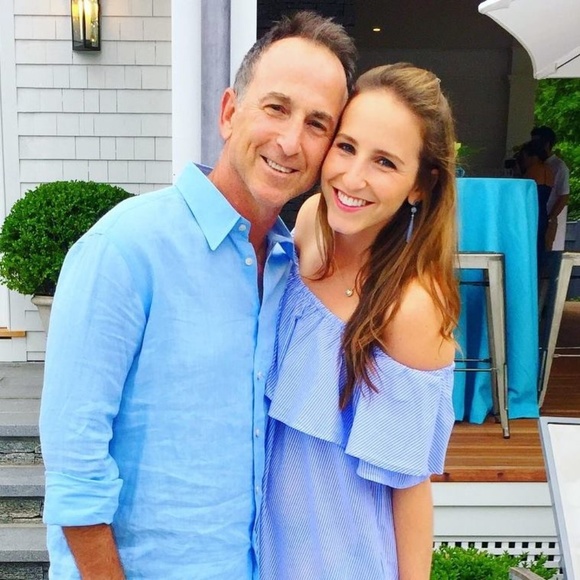 Meet your Posher, Julie - Picture 1 of 1